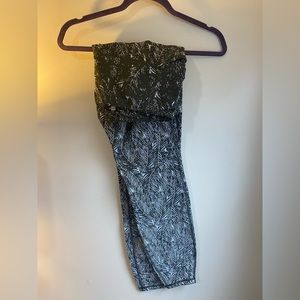 Workout leggings. Like new.